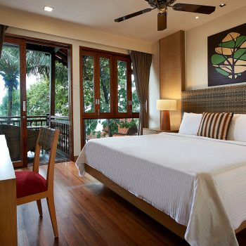 415593_274975249235248_1057156645_o