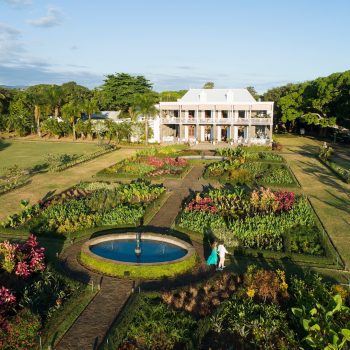 HLT-Escape-to-the-Chateau-1-low